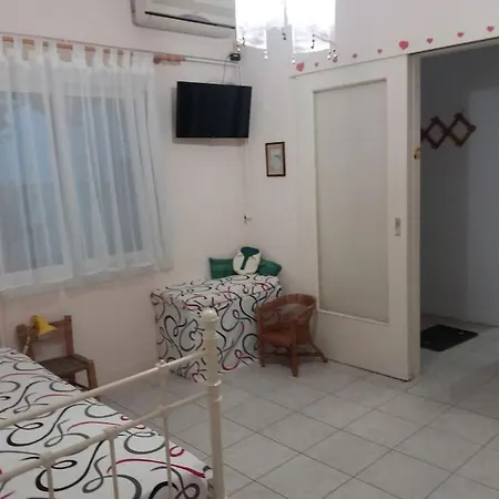 Small House With Garden