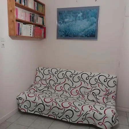 Small House With Garden Апартаменты Афины